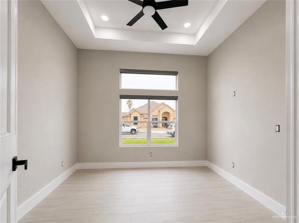 Photo 10 of 2808 Dhalia Drive