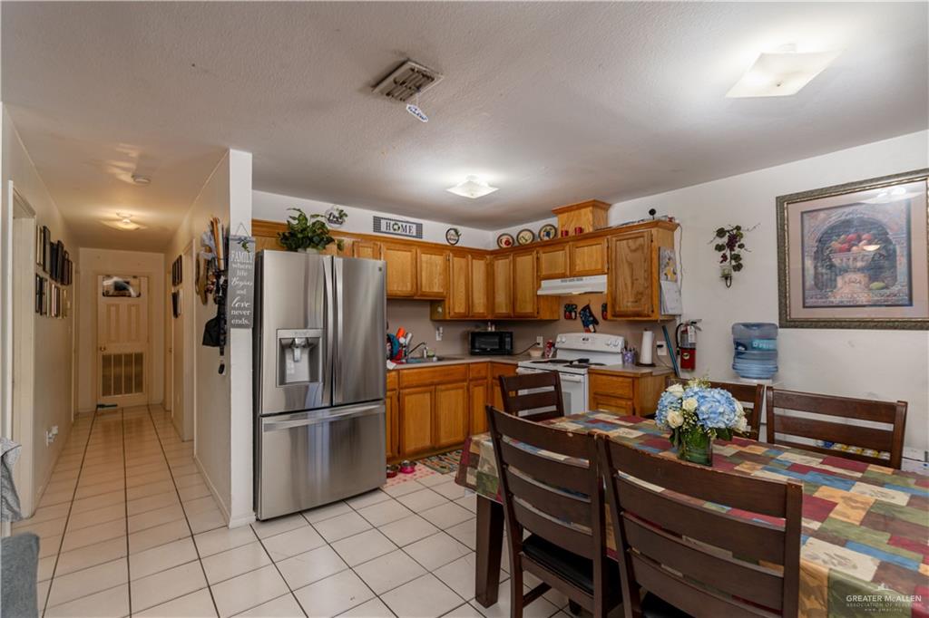 Photo 11 of 8005 Cisne Street