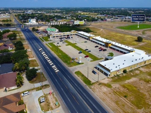 Photo 3 of 810 Veterans Boulevard #I