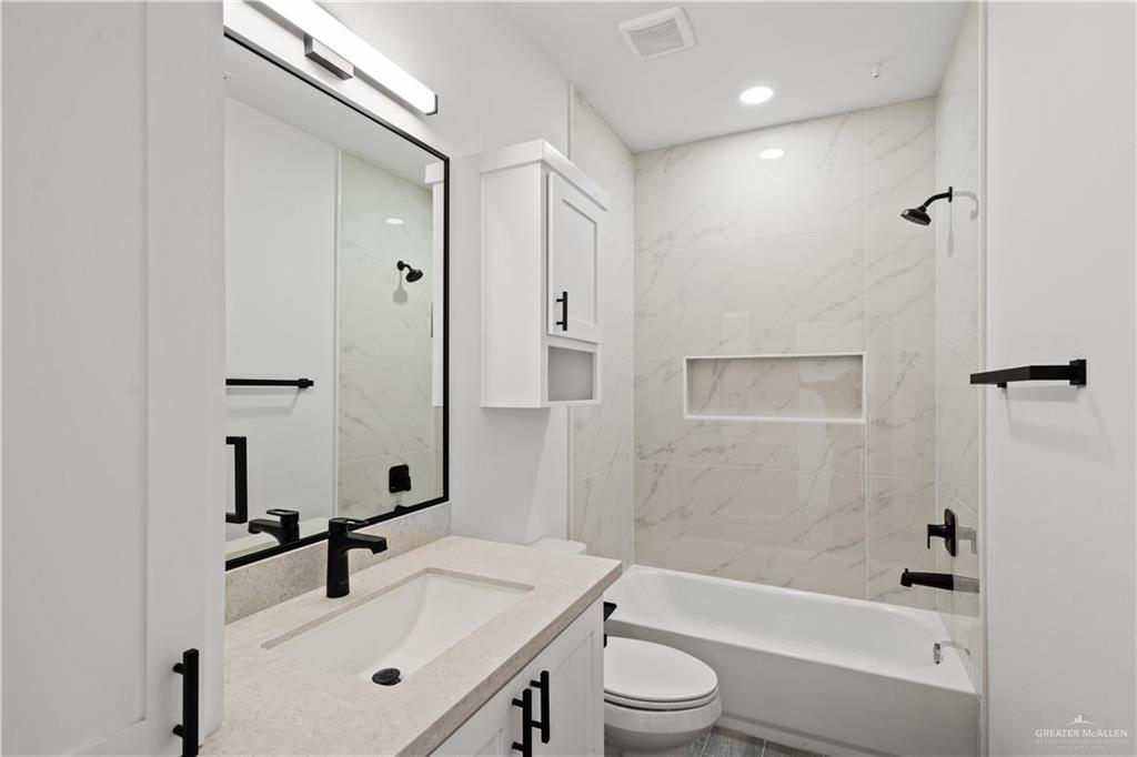 Photo 12 of 600 Sadie Street