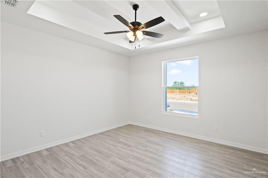 Photo 9 of 600 Sadie Street
