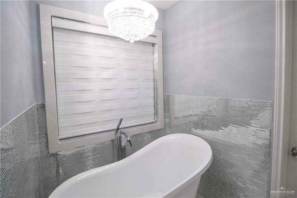 Photo 20 of 1705 Madero Drive