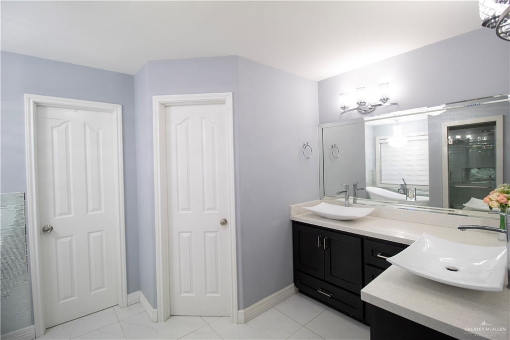 Photo 21 of 1705 Madero Drive