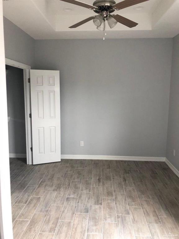 Photo 5 of 2705 Primrose Avenue