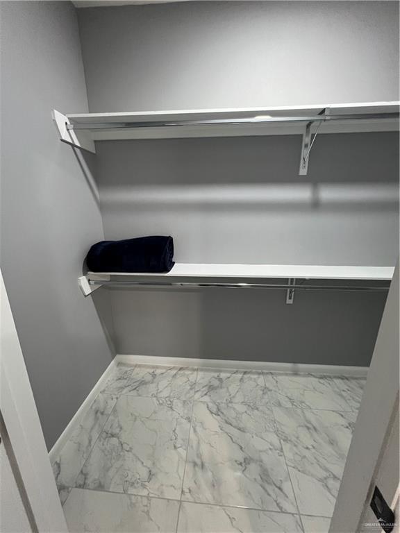 Photo 8 of 1421 Iris Avenue #3