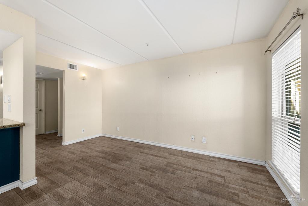 Photo 5 of 109 Gardenia Street #101