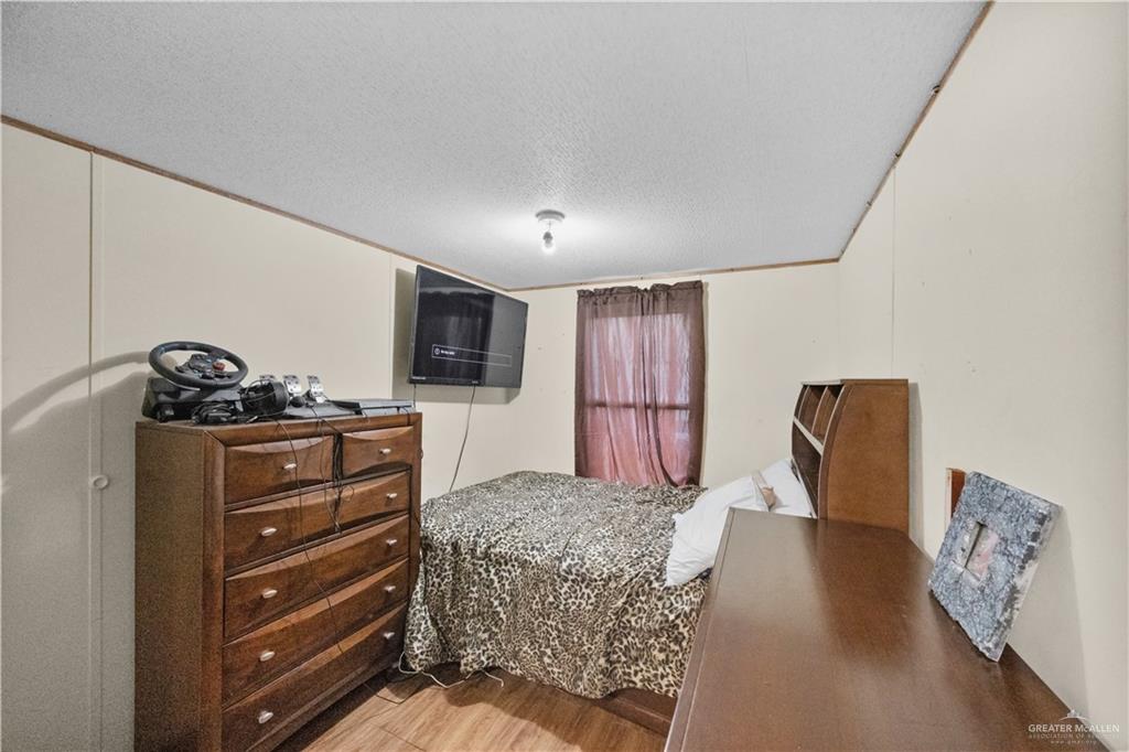 Photo 7 of 400 Bronte Avenue