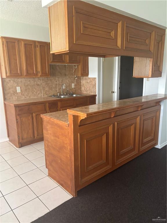 Photo 3 of 2106 Lemon Tree Court