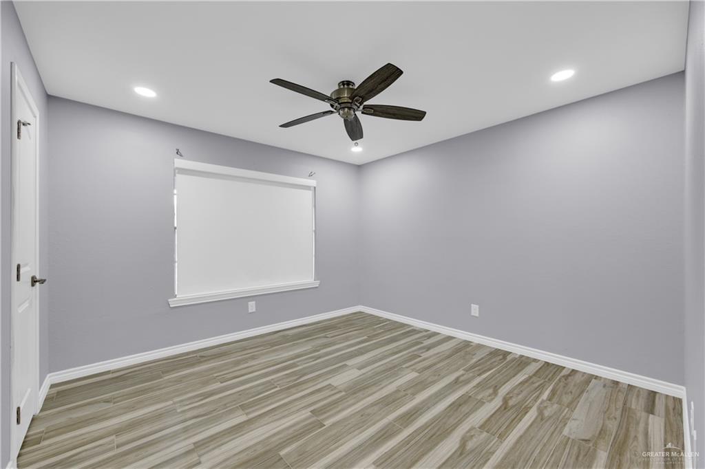 Photo 12 of 3005 Heron Avenue