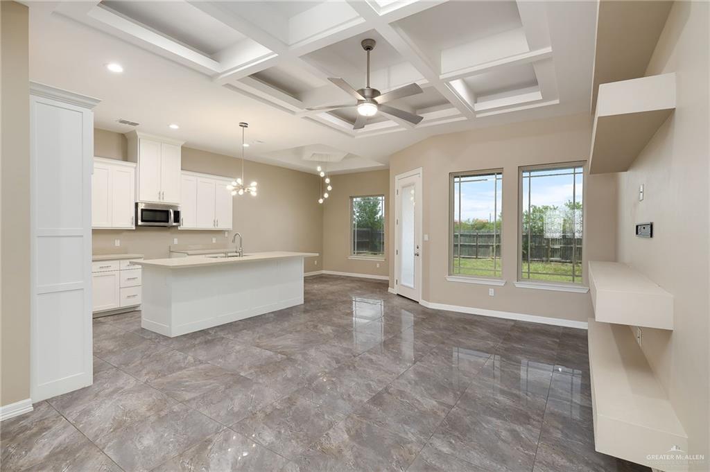 Photo 10 of 2109 King Drive