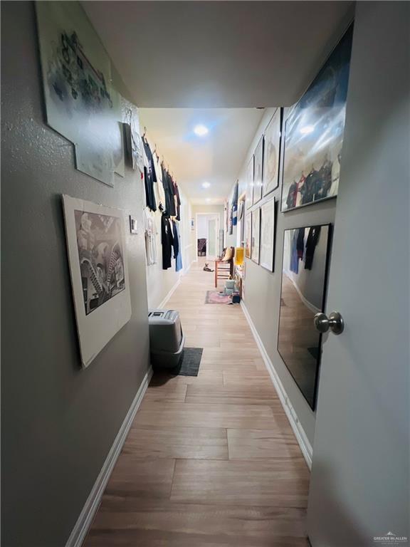 Photo 4 of 1013 Sycamore Avenue