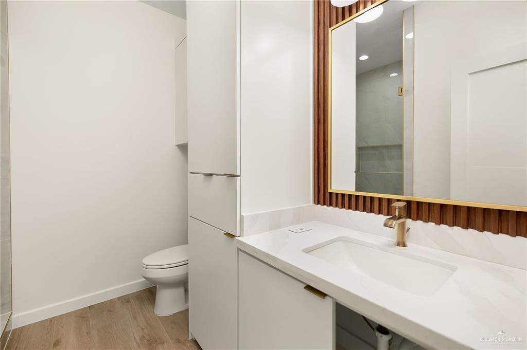 Photo 13 of 2905 51st Street