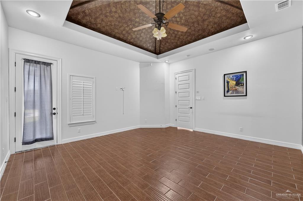 Photo 12 of 315 17th Street