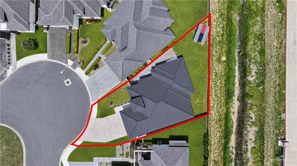 Photo 32 of 2721 Chesterfield Avenue