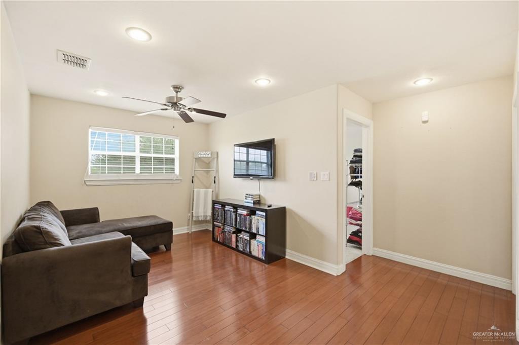 Photo 18 of 4200 Palm Grove Drive