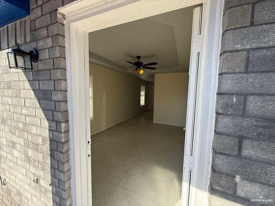 Photo 12 of 209 Bluebonnet Street