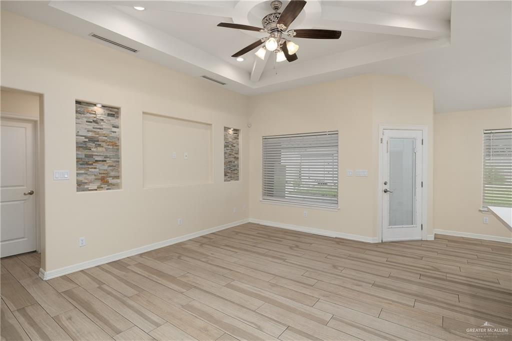 Photo 6 of 5001 Aguajito Street