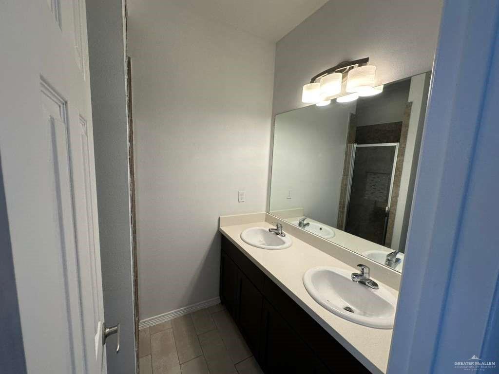 Photo 12 of 3708 Valeria Street #2