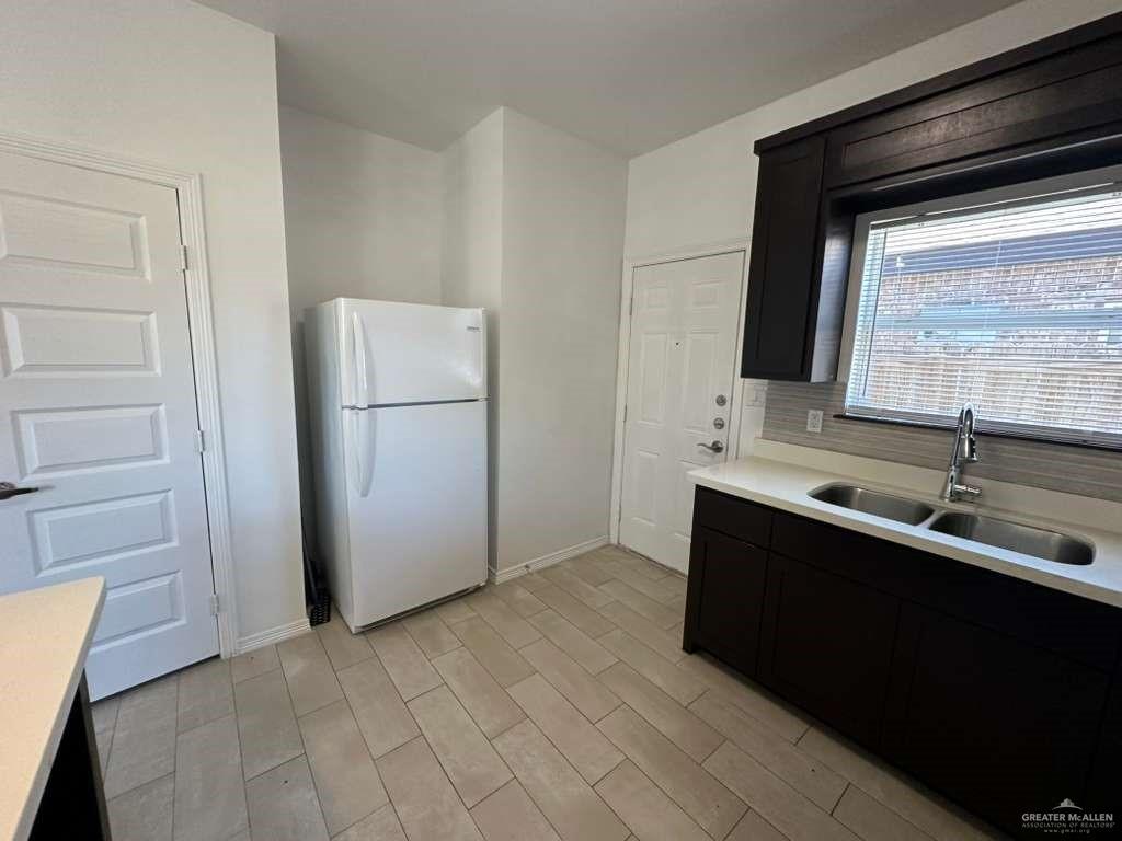 Photo 5 of 3708 Valeria Street #2