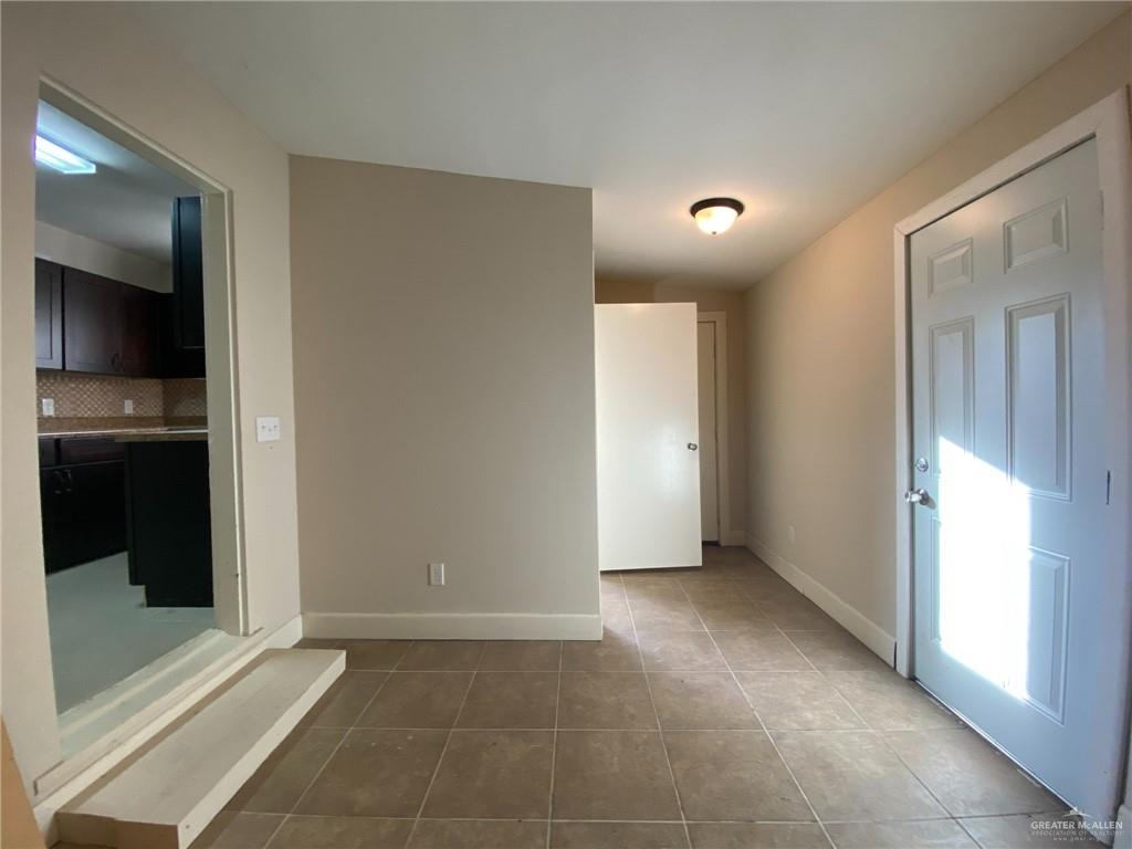 Photo 12 of 604 Hackberry Avenue