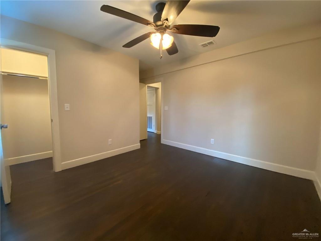 Photo 19 of 604 Hackberry Avenue