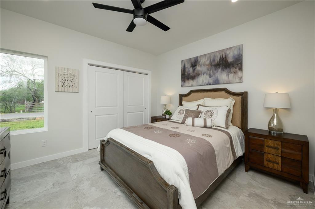 Photo 19 of 21148 Breedlove Street