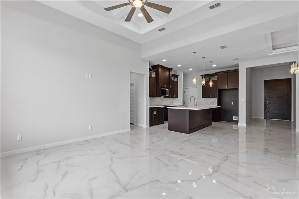 Photo 5 of 2608 Linva Avenue