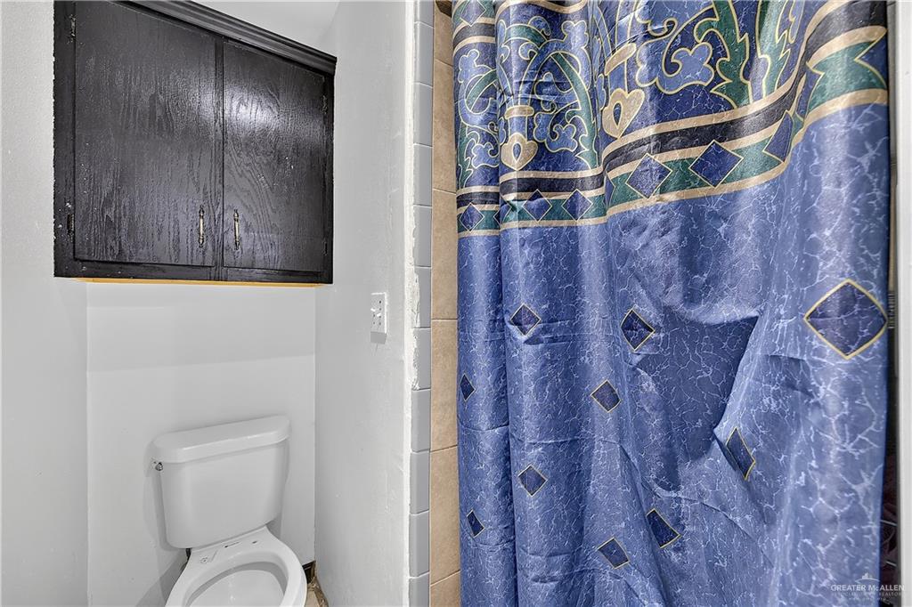Photo 24 of 2423 Brock Street #C