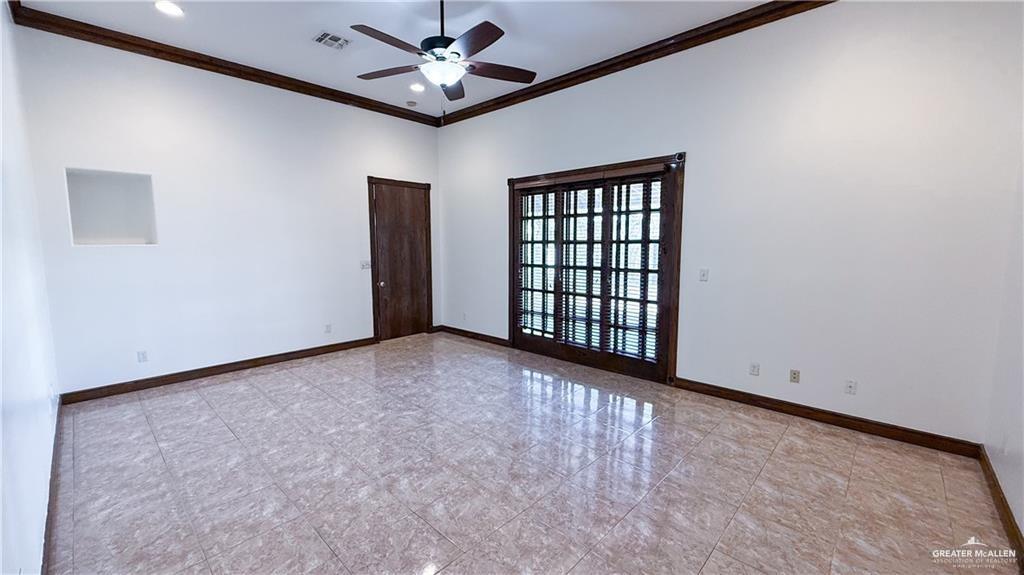 Photo 11 of 805 IJ Street