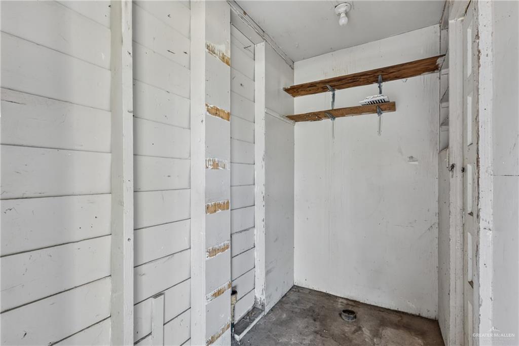 Photo 14 of 1141 Bowie Avenue