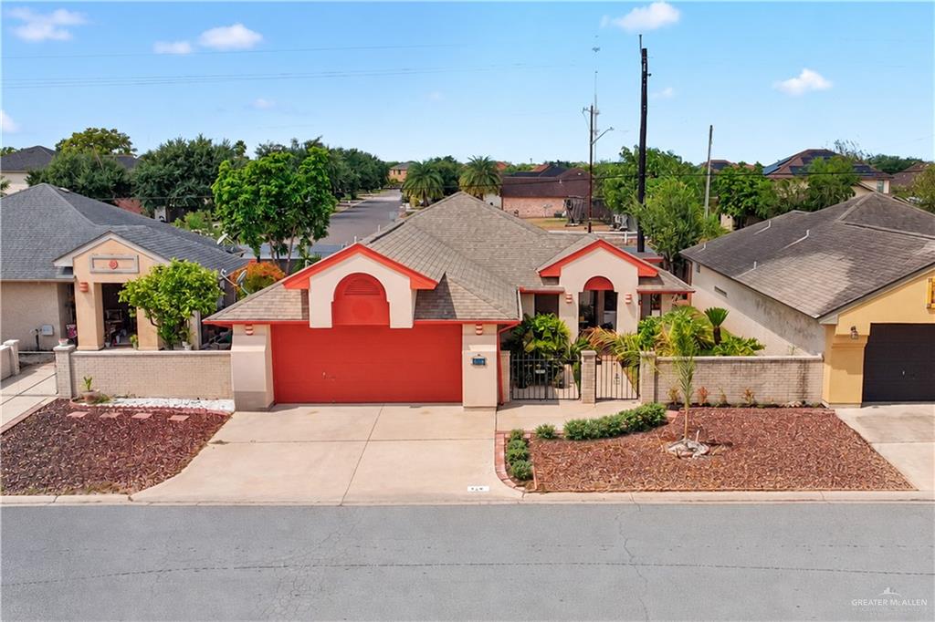 Photo 1 of 114 Willow Circle, Harlingen