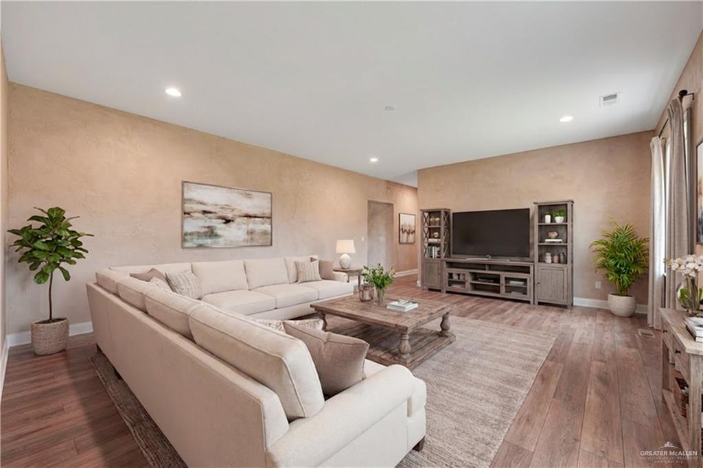 Photo 8 of 5415 Pancho Villa Drive