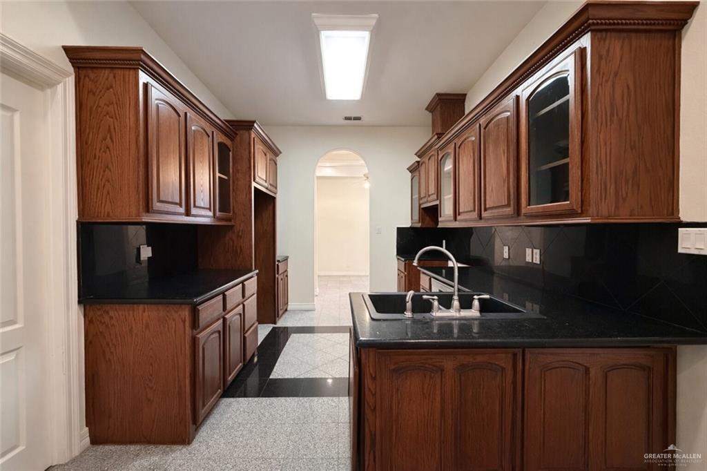 Photo 6 of 4701 Date Palm Avenue