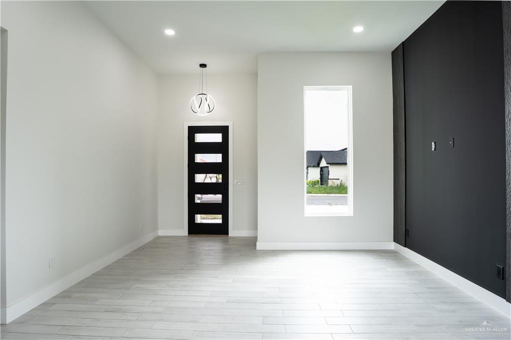 Photo 7 of 206 Hope Drive