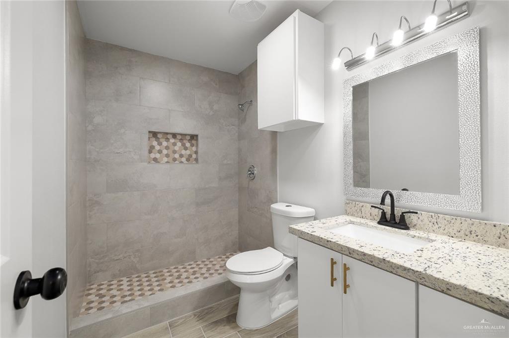 Photo 8 of 3300 Fuerte Avenue #4