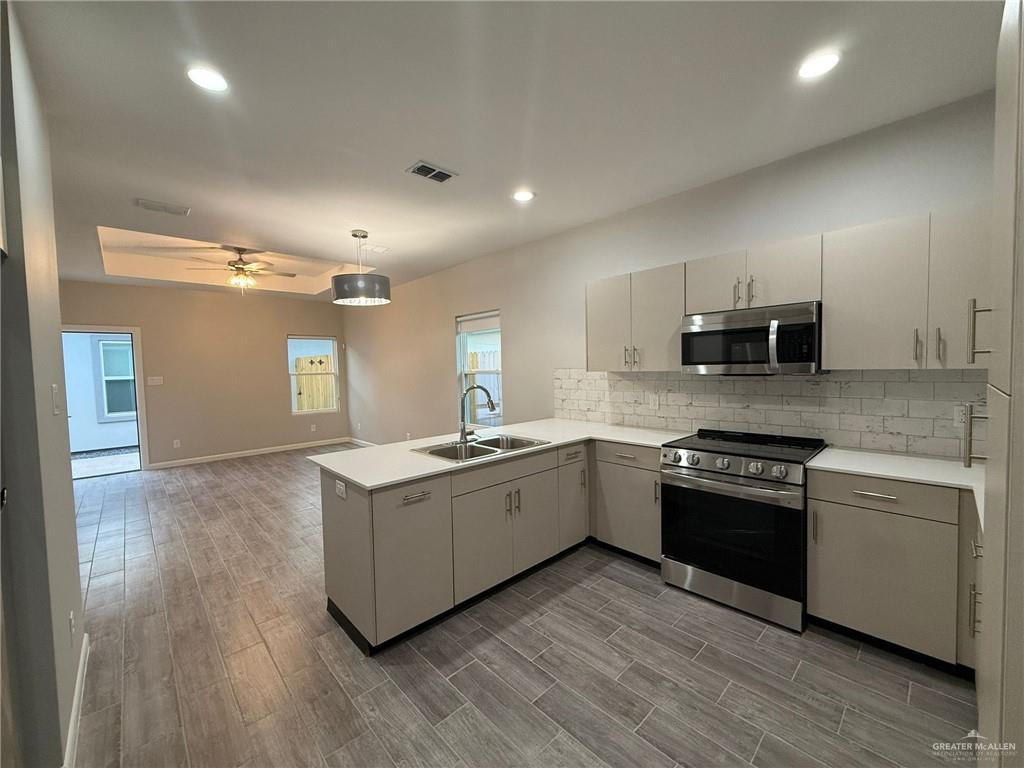 Photo 8 of 804 Dove Avenue #1