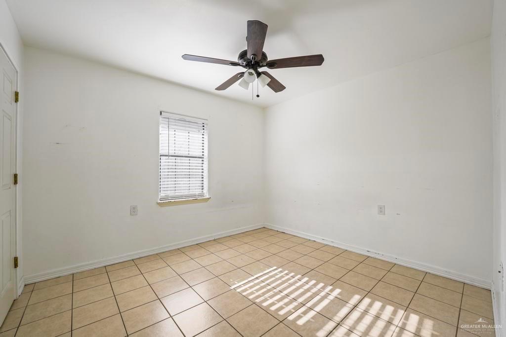 Photo 7 of 213 Sam Houston Boulevard