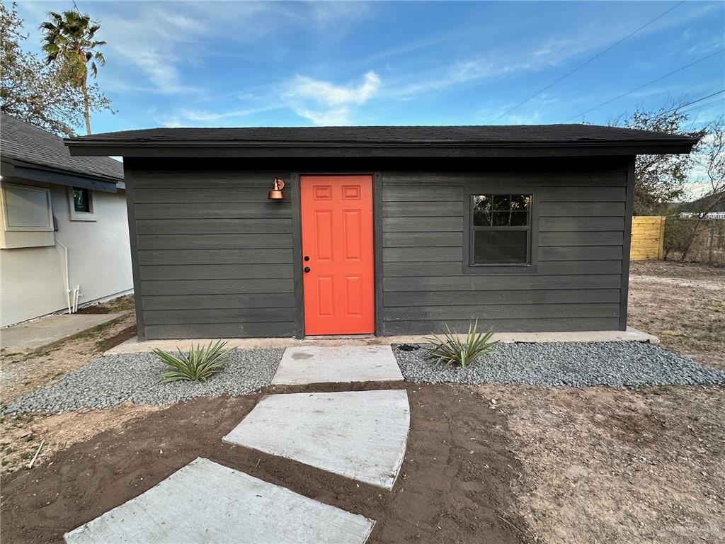 Photo 17 of 413 Aldrin Street