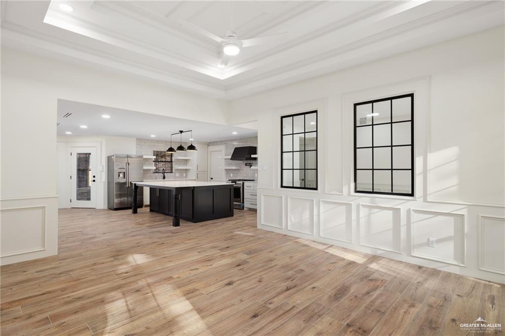 Photo 3 of 5505 4th Street