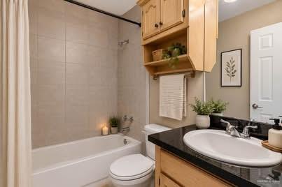 Photo 8 of 2108 Kimberly Lane #4