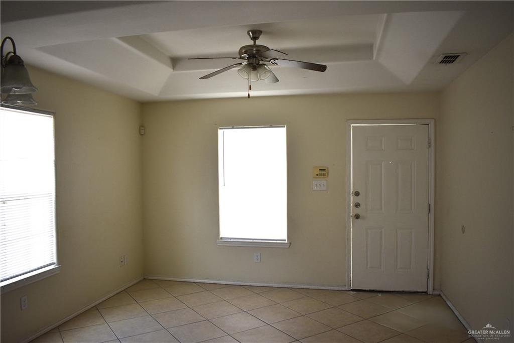 Photo 14 of 314 Albatross Avenue