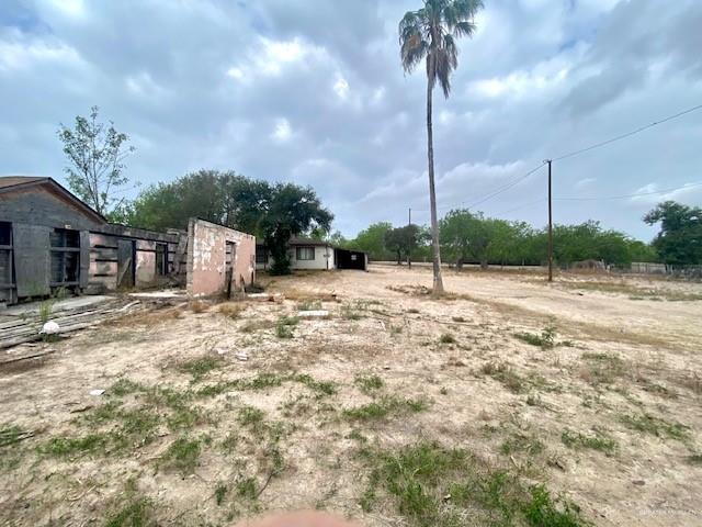 Photo 3 of 1006 Vela Jackson Avenue #B