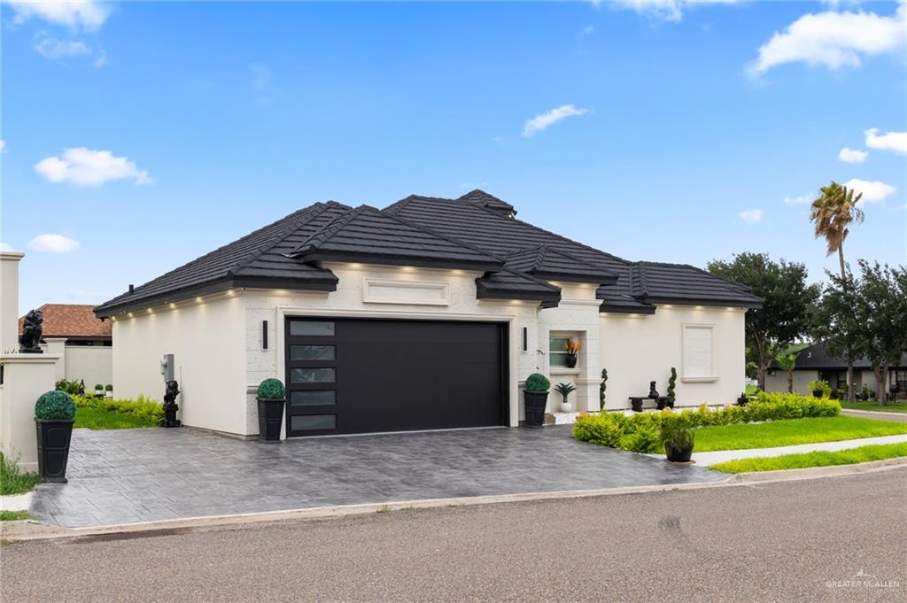 Photo 4 of 424 Palm Shores Boulevard