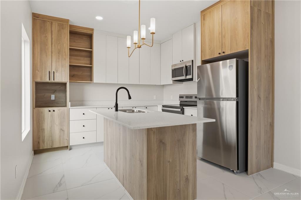 Photo 5 of 4209 Heron Avenue #32