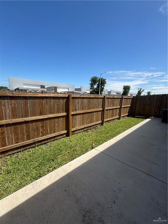 Photo 12 of 5601 Ozark Avenue #3
