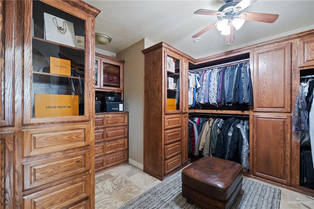 Photo 15 of 22209 Uresti Road