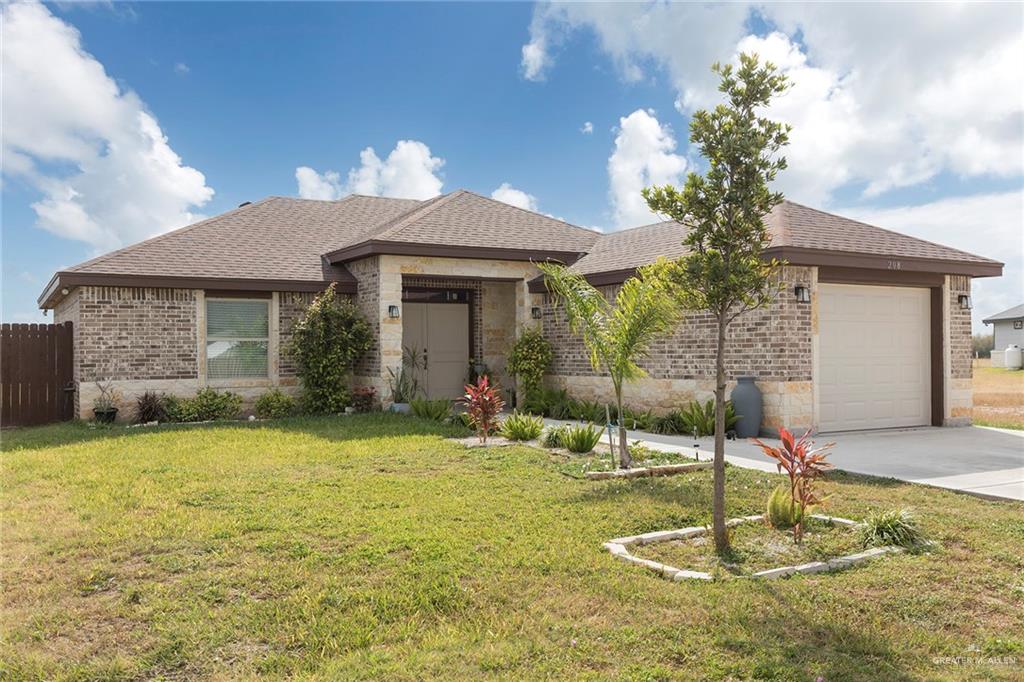 Photo 2 of 208 San Benito Street