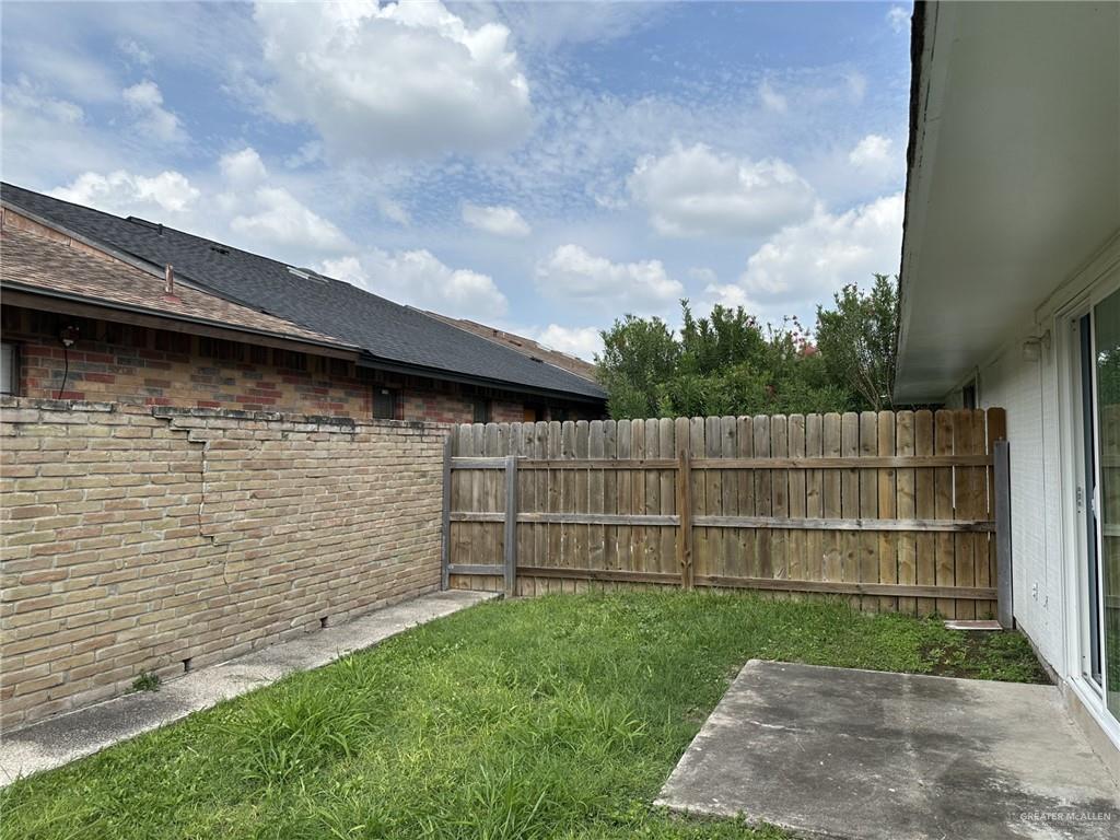 Photo 38 of 700 Iris Avenue