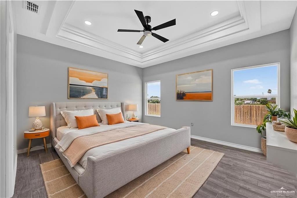 Photo 11 of 1820 Yellowwood Street