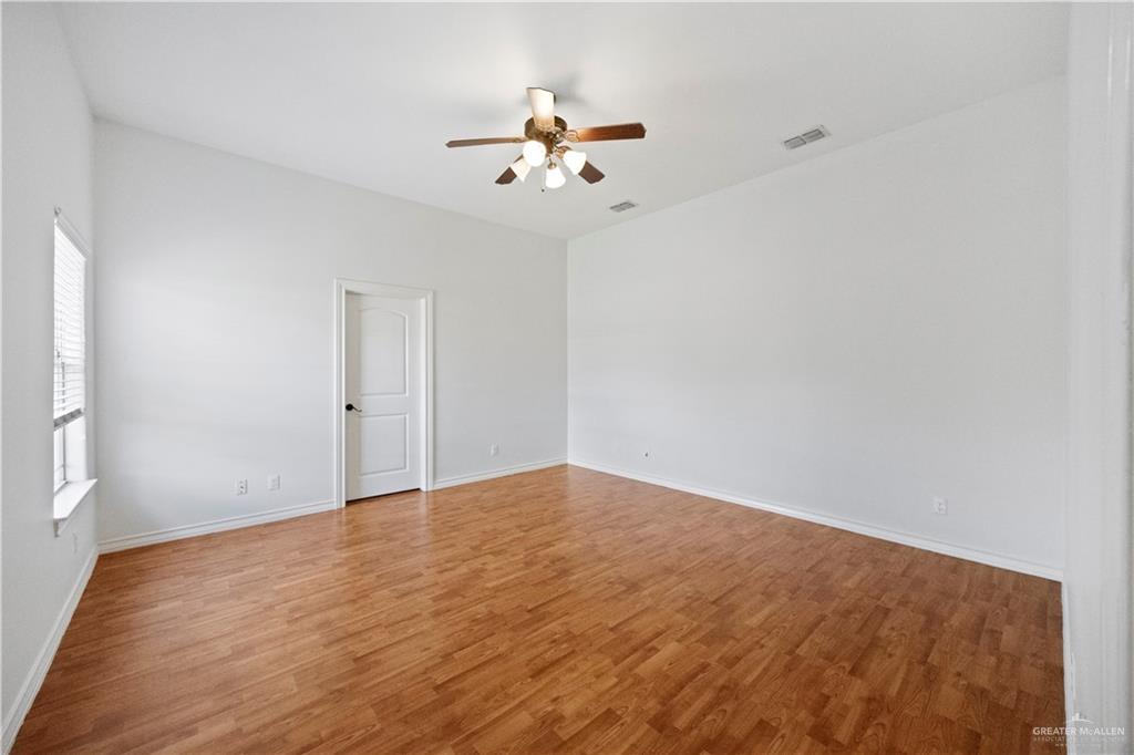 Photo 3 of 3207 Omega Street
